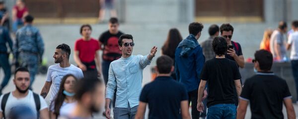 Улицы столицы после ослабления карантина (22 мая 2020). Еревaн - Sputnik Армения