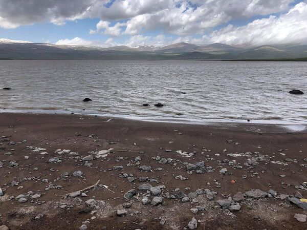 Քարուքանդ ճանապարհները խանգարում են. Արփի լիճն ավելի գրավիչ կդառնա զբոսաշրջիկների համար - Sputnik Արմենիա