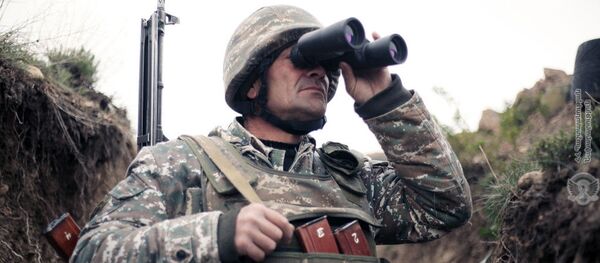 Армянские военннослужащие на боевом посту - Sputnik Արմենիա