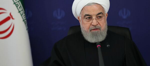 Президент Ирана Хасан Роухани возглавляет заседание кабинета в столице (12 апреля 2020). Тегеран - Sputnik Армения