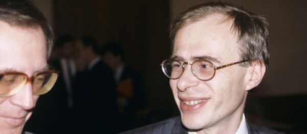 Владимир Михайлович Лопухин, министр топлива и энергетики России Владимир Михайлович Лопухин, министр топлива и энергетики России - Sputnik Армения