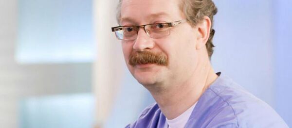 Педиатр, иммунолог-аллерголог, соведущий программы Жить Здорово  Андрей Продеус  - Sputnik Армения