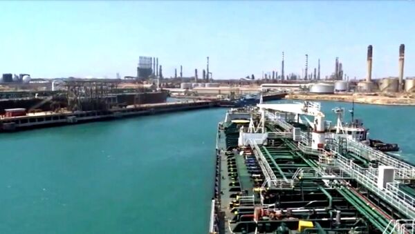 Очередной танкер из Ирана с топливом и оборудованием для НПЗ прибыл в Венесуэлу - Sputnik Армения