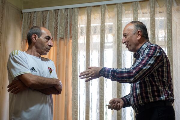 Как Гюмри заставил рыдать азербайджанский Кяпаз: из истории турнира Кожаный мяч Как Гюмри заставил рыдать азербайджанский Кяпаз: из истории турнира Кожаный мяч - Sputnik Армения