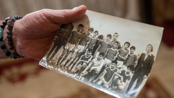 Архивная фотография юношеской футбольной команды Гюмри - Sputnik Армения