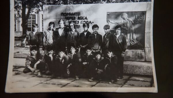 Архивная фотография юношеской футбольной команды Гюмри - Sputnik Արմենիա