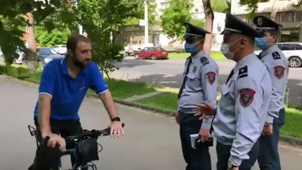 Ոստիկանության ուժեղացված ծառայություն Դավիթաշենում - Sputnik Արմենիա