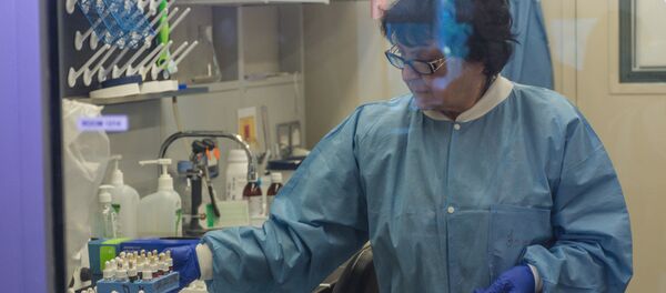 Экскурсия по лаборатории  Лугара в Тбилиси - Sputnik Армения