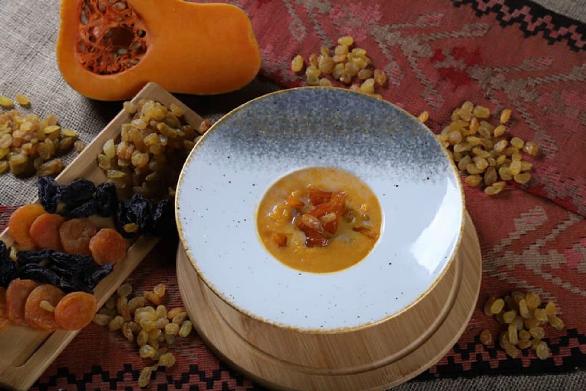 Этот вкус вы не забудете никогда: топ-5 армянских блюд, без которых летом не выжить - Sputnik Армения, 1920, 25.07.2021
