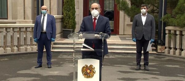 Премьер-министр Никол Пашинян на онлайн брифинге по коронавирусу (2 июня 2020). Еревaн Премьер-министр Никол Пашинян на онлайн брифинге по коронавирусу (2 июня 2020). Еревaн - Sputnik Արմենիա