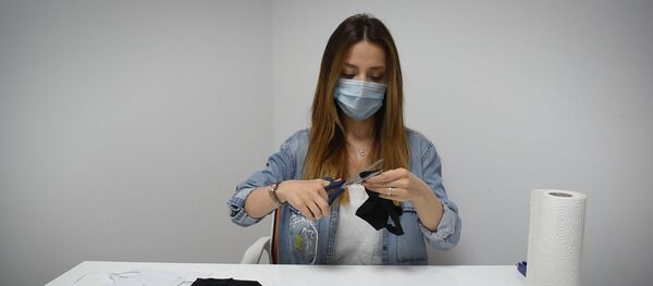 Դիմակ չկա, կա առաջարկ. կարիր ինքդ, արագ, որակով` թե՛ տանը, թե՛ գրասենյակում Դիմակ չկա, կա առաջարկ. կարիր ինքդ, արագ, որակով` թե՛ տանը, թե՛ գրասենյակում - Sputnik Արմենիա