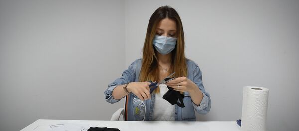 Как сделать маску дома и в офисе: три простых способа - Sputnik Армения