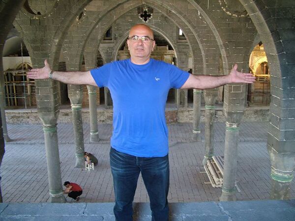 Бросить Америку и сказать правду в Турции: зачем Уди Ерванд вернулся в Западную Армению - Sputnik Армения