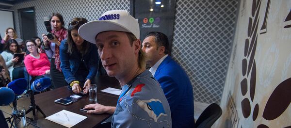 Пресс-конференция фигуриста Евгения Плющенко в Ереване - Sputnik Արմենիա