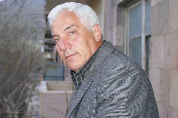 Скульптор Саргис Гарибян Скульптор Саргис Гарибян - Sputnik Армения