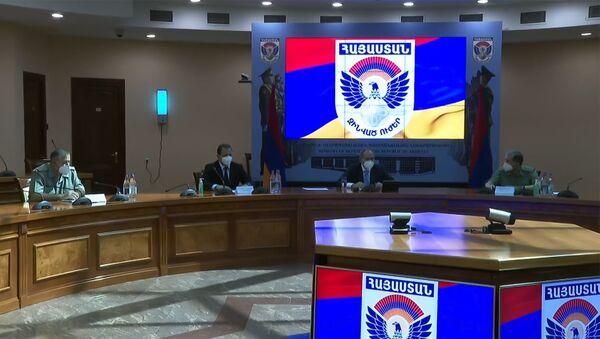 Премьер-министр Никол Пашинян представил нового начальника Генштаба высшему офицерскому составу (9 июня 2020). Еревaн - Sputnik Армения