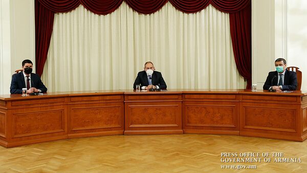 Премьер-министр Никол Пашинян представил нового главу СНБ высшему руководству службы (9 июня 2020). Еревaн - Sputnik Արմենիա