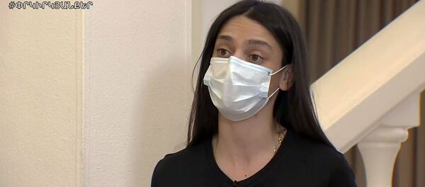 Пресс-секретарь премьер-министра Мане Геворгян во время брифинга (9 июня 2020). Еревaн - Sputnik Армения