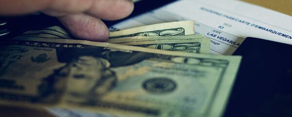 Паспорт и деньги - Sputnik Արմենիա