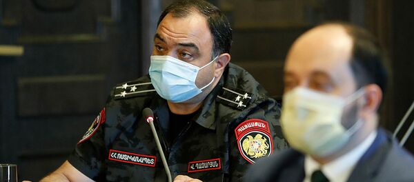 Начальник полиции Ваге Казарян на заседании правительства (11 июня 2020). Еревaн Начальник полиции Ваге Казарян на заседании правительства (11 июня 2020). Еревaн - Sputnik Արմենիա