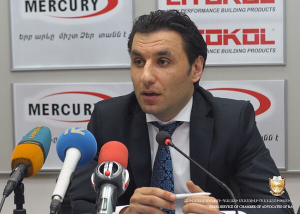 Շահումյանցիների խնդիրն ամենալուրջ ձևով պետք է դրվի բանակցությունների առանցքում. Մեղրյան Շահումյանցիների խնդիրն ամենալուրջ ձևով պետք է դրվի բանակցությունների առանցքում. Մեղրյան - Sputnik Արմենիա