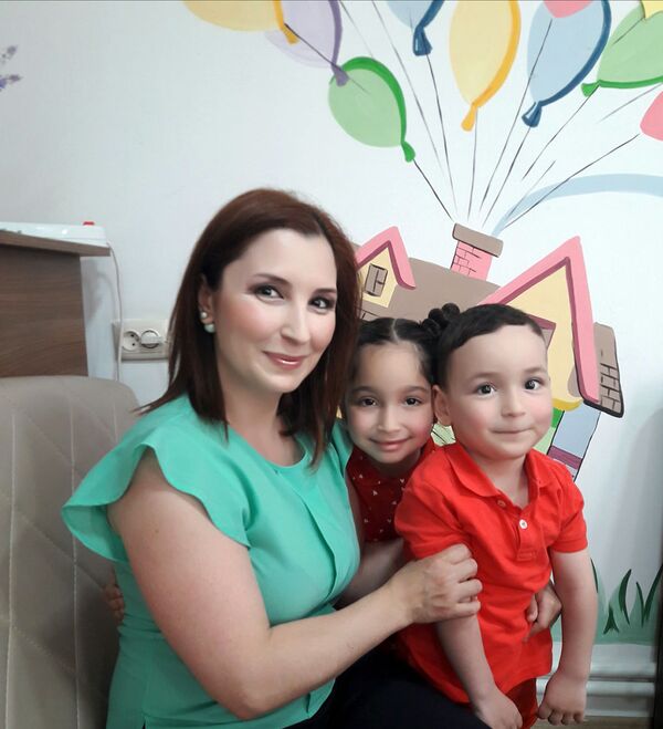 Ինչպես կարող է հաշմանդամություն ունեցող երեխայի մայրն աշխատել ու մնալ փոքրիկի կողքին - Sputnik Արմենիա