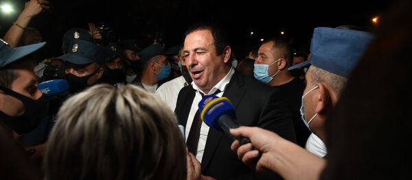 Гагик Царукян вышел из здания СНБ (16 июня 2020). Еревaн - Sputnik Армения