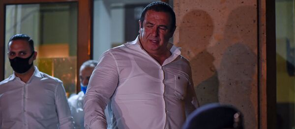 Гагик Царукян покидает суд после завершения заседания (17 июня 2020). Еревaн Гагик Царукян покидает суд после завершения заседания (17 июня 2020). Еревaн - Sputnik Արմենիա