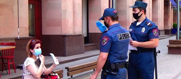 Ոստիկանության ծառայությունը արտակարգ դրության ժամանակ - Sputnik Արմենիա