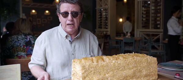 Кадр из ролика Михаила Ширвиндта Съедобное-несъедобное. Ереван - наши дни - Sputnik Армения