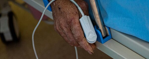 Пациент в реанимации медцентра Арташат Пациент в реанимации медцентра Арташат - Sputnik Արմենիա