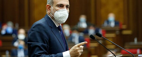 Выступление премьер-министра Никола Пашиняна в Национально собрании (25 июня 2020). Еревaн Выступление премьер-министра Никола Пашиняна в Национально собрании (25 июня 2020). Еревaн - Sputnik Армения