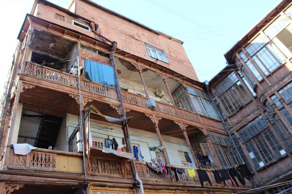 Последний из Магикян Тбилиси, или Что скрывается за витражной дверью дома врача-армянина - Sputnik Армения