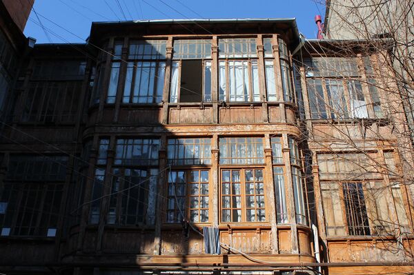 Последний из Магикян Тбилиси, или Что скрывается за витражной дверью дома врача-армянина - Sputnik Армения