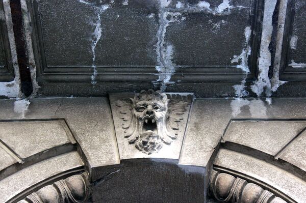 Последний из Магикян Тбилиси, или Что скрывается за витражной дверью дома врача-армянина - Sputnik Армения