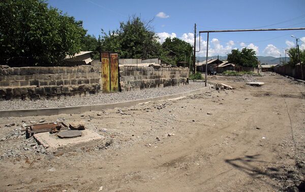 Ремонтно-строительные работы дорог и улиц Гюмри - Sputnik Армения