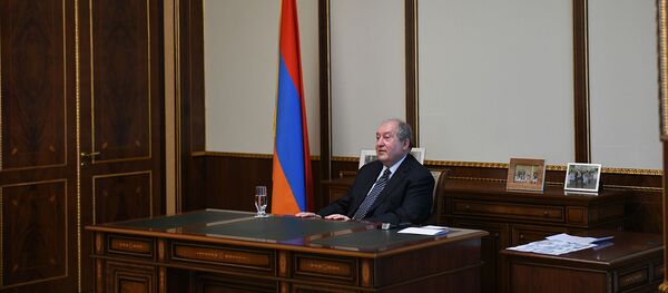 Президент Армен Саркисян встретился с бывшими министрами здравоохранения Армении (29 июня 2020). Еревaн - Sputnik Արմենիա