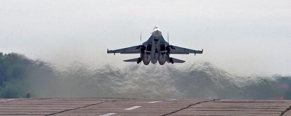 Истребитель СУ-27 во время учебно-тренировочного полета (11 мая 2012). Калининградская область - Sputnik Армения