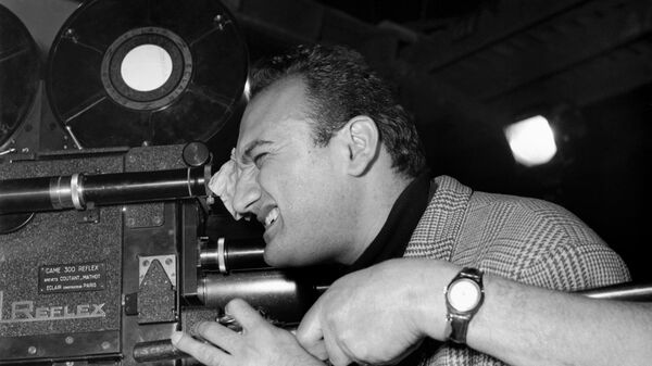 Режиссер Анри Верной с камерой - Sputnik Армения