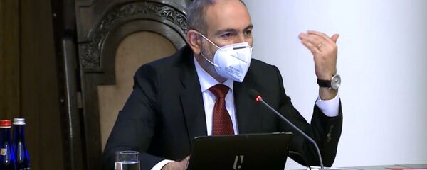 Премьер-министр Никол Пашинян на заседании правительства (2 июля 2020). Еревaн - Sputnik Արմենիա