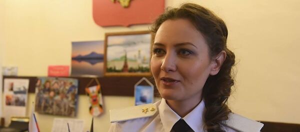 Военнослужащая Анна Пригорнева раскказывает о службе в окружении мужчин Военнослужащая Анна Пригорнева раскказывает о службе в окружении мужчин - Sputnik Армения