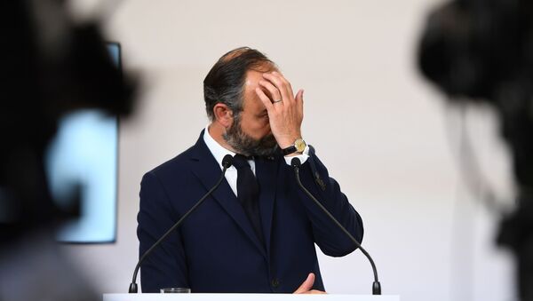 Премьер-министр Франции Эдуард Филипп во время объявления окончания карантина в стране (7 мая 2020). Париж - Sputnik Արմենիա