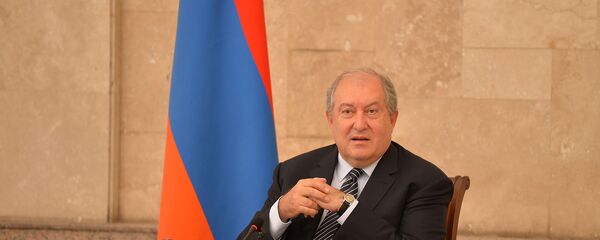 Президент Армен Саркисян встретился с представителями ИТ-компаний Армении (3 июля 2020). Еревaн - Sputnik Արմենիա