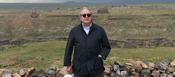 Президент Армен Саркисян посетил отряд российских пограничных войск (5 июля 2020). Армения Президент Армен Саркисян посетил отряд российских пограничных войск (5 июля 2020). Армения - Sputnik Армения