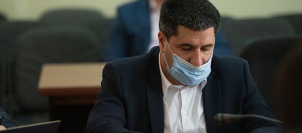 Глава Team Telecom Armenia Айк Есаян на обсуждении в Госкомиссии по защите экономической конкуренции о покупке дочерней компании Билайн в Армении (7 июля 2020). Еревaн Глава Team Telecom Armenia Айк Есаян на обсуждении в Госкомиссии по защите экономической конкуренции о покупке дочерней компании Билайн в Армении (7 июля 2020). Еревaн - Sputnik Արմենիա