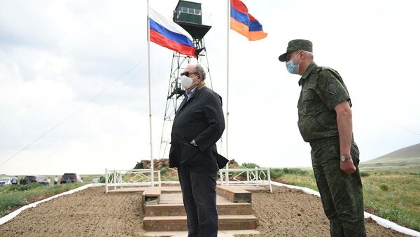 Президент Армен Саркисян посетил отряд российских пограничных войск (5 июля 2020). Армения - Sputnik Армения