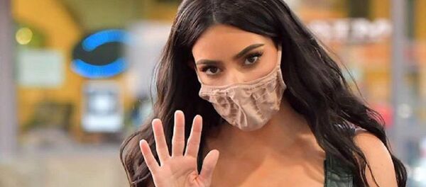 Звезда реалити-шоу Ким Кардашьян Звезда реалити-шоу Ким Кардашьян - Sputnik Армения