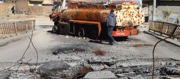 Вслед за ожесточенными столкновениями  в районных центрах Сур (Sur), Джизре (Cizre), Идиль (İdil) и Силопи (Silopi), внимание общественности приковано к городу Нусайбин провинции Мардин. - Sputnik Армения