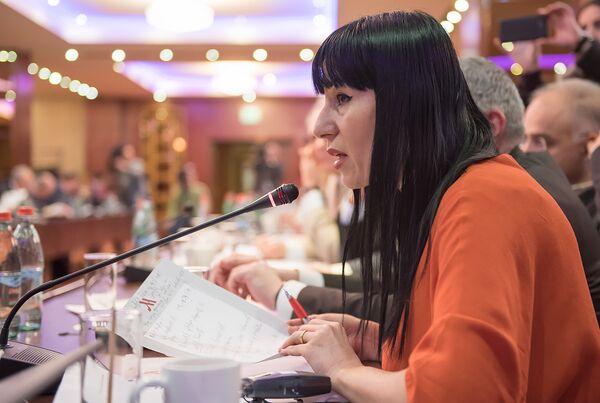 Наира Зограбян Наира Зограбян - Sputnik Արմենիա