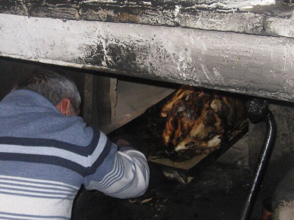 Гюмрийская кухня - кяла (бычьи мозги) - Sputnik Армения